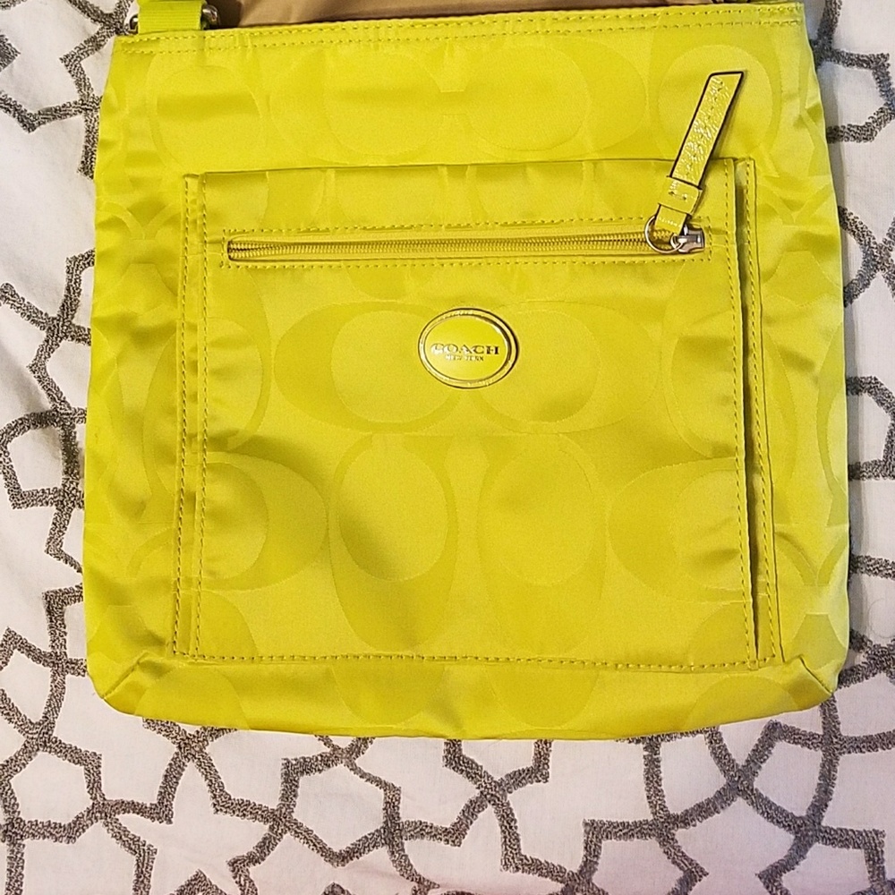 COPY - Immaculate yellow Coach crossbody